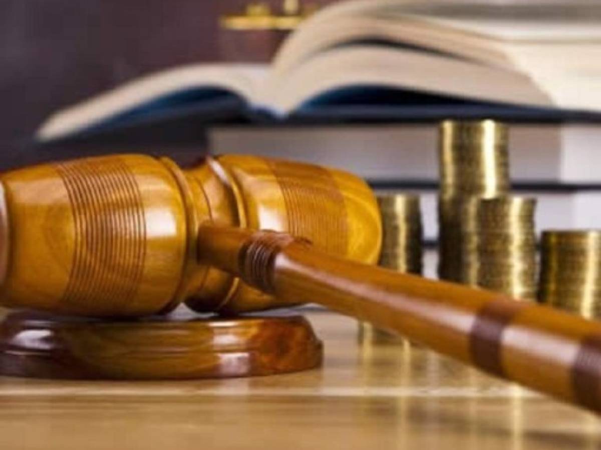 Presiones de grupos de poder limitan independencia judicial en Centroamérica
