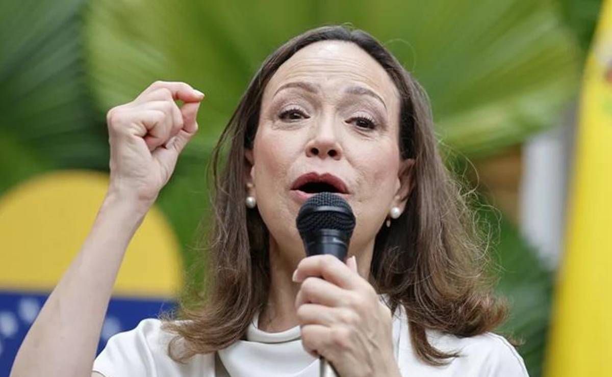 <b>Muy pronto estaré de regreso en Venezuela, junto al pueblo venezolano, afirmó Machado. (Foto: EFE)</b>