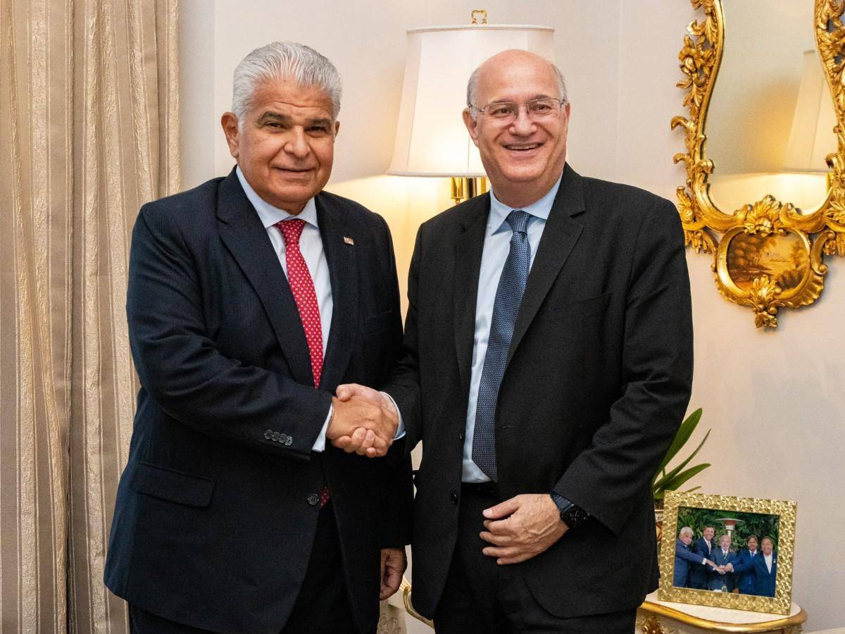 Presidente de Panamá viaja a España, expectativas de los anuncios en favor del país