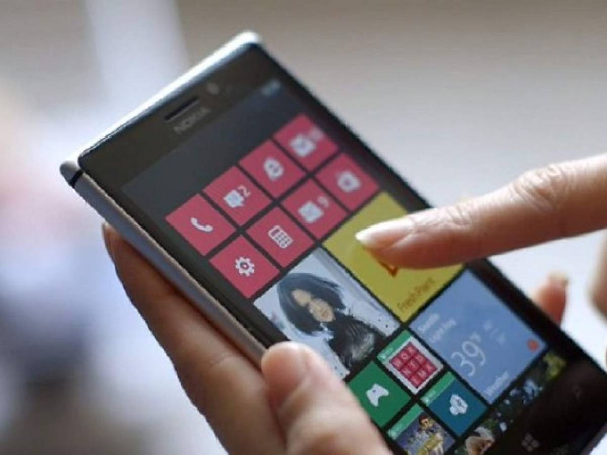 Microsoft abandona la fabricación de ‘smartphones’
