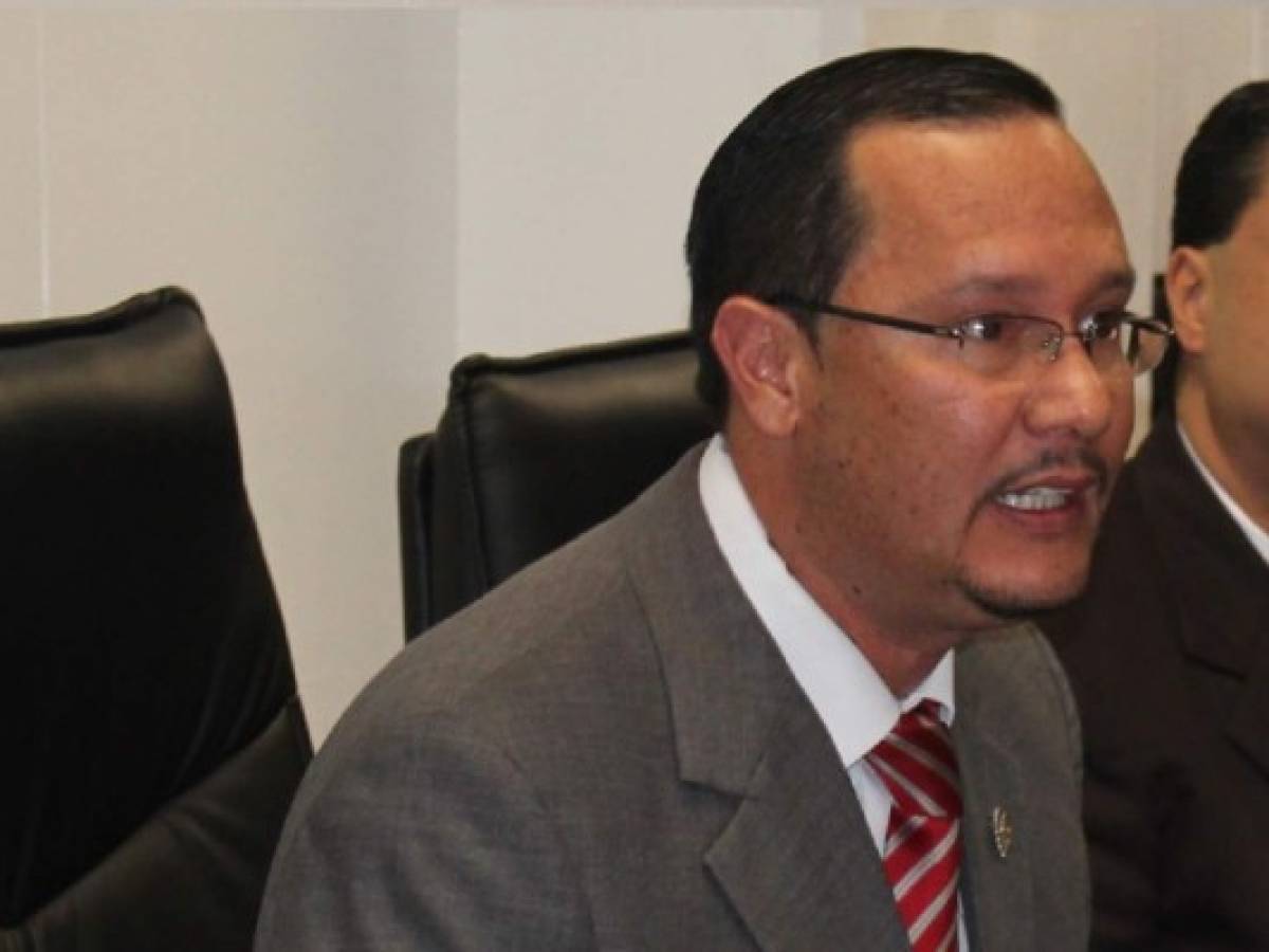 Costa Rica: renuncia ministro de Seguridad