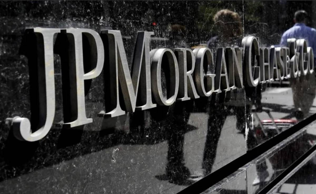 <i>Los principales banqueros de Wall Street alertan que los máximos históricos de las bolsas podrían derivar en una burbuja, en medio de señales de desaceleración económica en Estados Unidos. (Foto: EFE)</i>