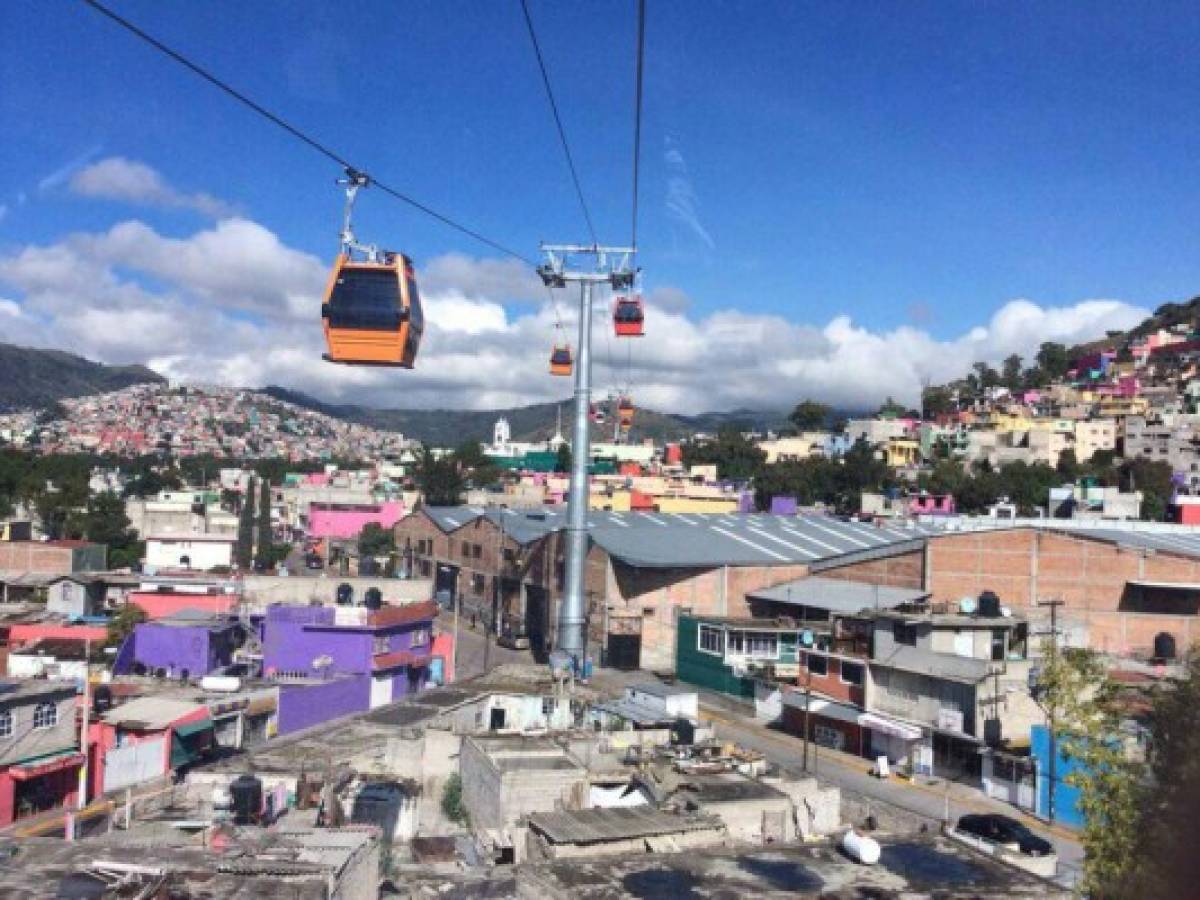 México inaugura su primer teléferico para transporte masivo