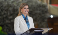 <i>La mandataria Laura Fernández dijo que pese a que instruyó a la ministra Trejos a compartir el acuerdo con todos los sectores, ninguno lo ha recibido íntegro, por lo cual procedió a destituirla. Foto de cortesía</i>