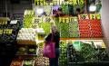 <i>Aunque el consumo disminuyó, el gasto de los hogares se mantuvo prácticamente estable, con una variación de apenas -0,1 % frente al mismo período de 2025. Foto de EFE</i>