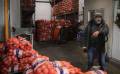 Los aumentos arancelarios influirán en las decisiones comerciales y de inversión a nivel global, lo que obstaculizará considerablemente el crecimiento de la mayoría de las economías. Foto de EFE