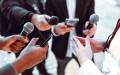 A medida que el periodismo pierde su función de informar sobre temas de interés general, la propaganda y la desinformación llenan el vacío, poniendo en peligro la estabilidad democrática. Foto de iStock