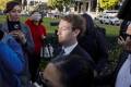 <i>La firma dirigida por el magnate Mark Zuckerberg dijo que sus inversiones en IA están generando rendimientos tangibles. EFE/EPA/CHRIS TORRES</i>