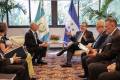<i>Bernardo Arévalo se reunió con su homólogo de Honduras, Nasry 'Tito' Asfura, para abordar los desafíos de seguridad y ambiente, así como las grandes oportunidades de comercio y turismo. Foto de cortesía</i>