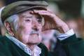 <i>Fotografía de archivo del expresidente uruguayo José 'Pepe' Mujica durante un homenaje, en Montevideo (Uruguay). EFE/ Gastón Britos</i>