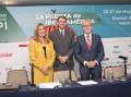 <b>Núria Vilanova, presidenta de CEAPI, junto a Javier López, vicepresidente del Parlamento Europeo y presidente de la Comisión UE-México. (Foto: Cortesía CEAPI)</b>