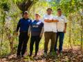 Por 120 años La Constancia ha formado parte del tejido de El Salvador. La empresa no concibe su crecimiento manera separada del desarrollo del entorno, compromiso que le ha dado vida a programas como ISKALI