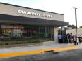 De acuerdo con la empresa, actualmente Starbucks cuenta con más de 1.800 tiendas en 26 mercados de Latinoamérica y el Caribe, con la participación de más de 24.000 empleados. EFE/ Sashenka Gutiérrez