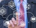 La recomendación de ICANN para empresas, gobiernos y operadores de infraestructura es: revisar con anticipación que los sistemas estén actualizados para que la transición ocurra de forma transparente y sin interrupciones. (Foto: Shutterstock)