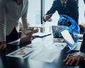 <i>La atracción de capital abre una oportunidad. Su contribución más duradera se reconoce cuando deja empresas locales más competitivas, trabajadores mejor preparados. (Foto: Shuttterstock)</i>