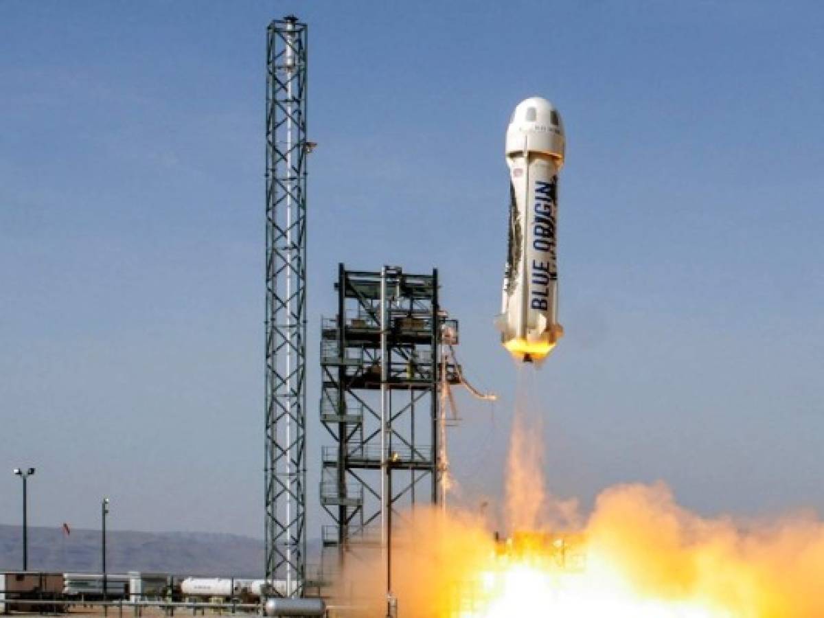 Bezos ofrece descuento de US$2.000 millones a la NASA por sonda Blue Origin