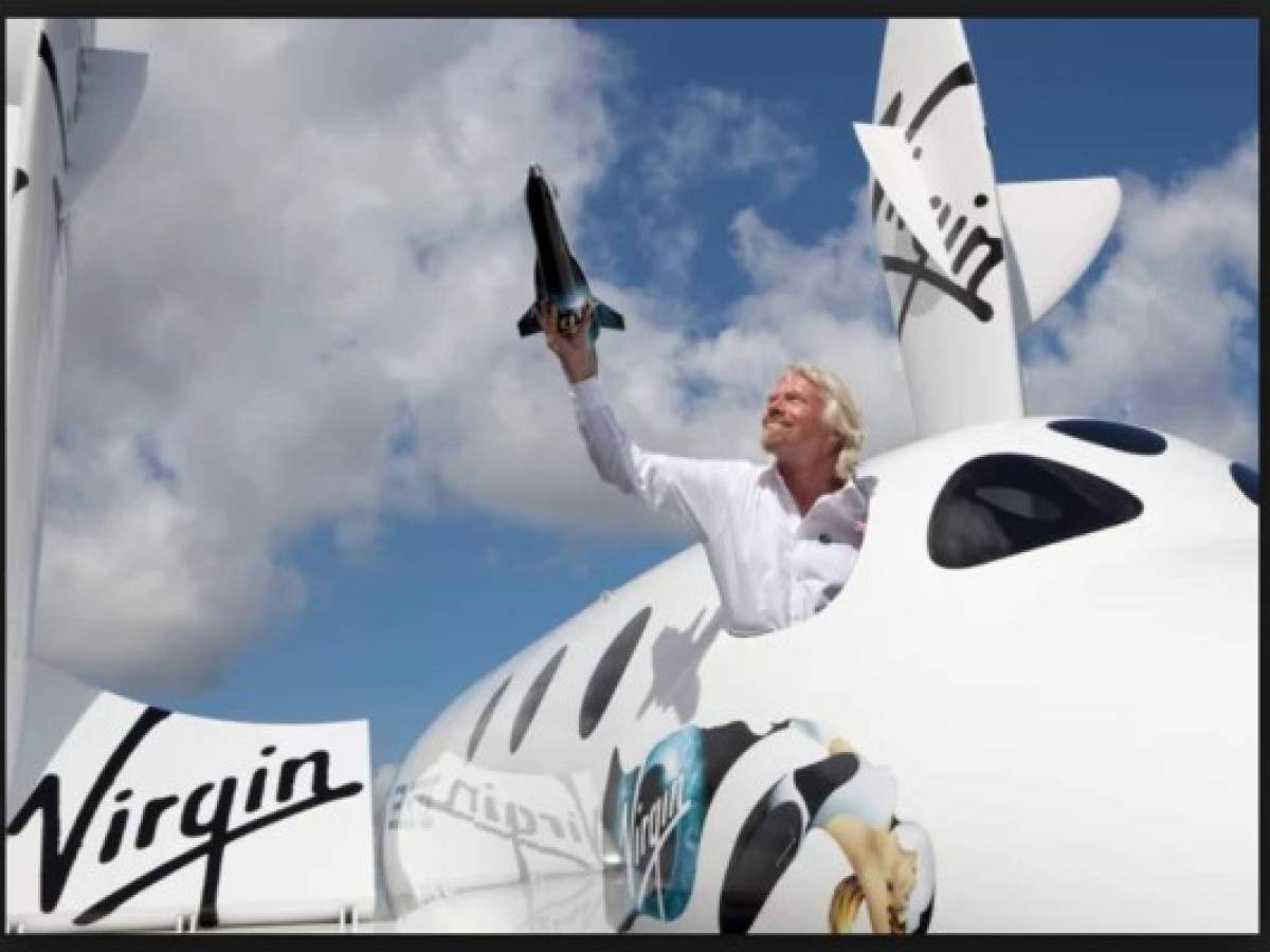 Bezos, Musk y Branson, los multimillonarios que están compitiendo en la nueva carrera espacial