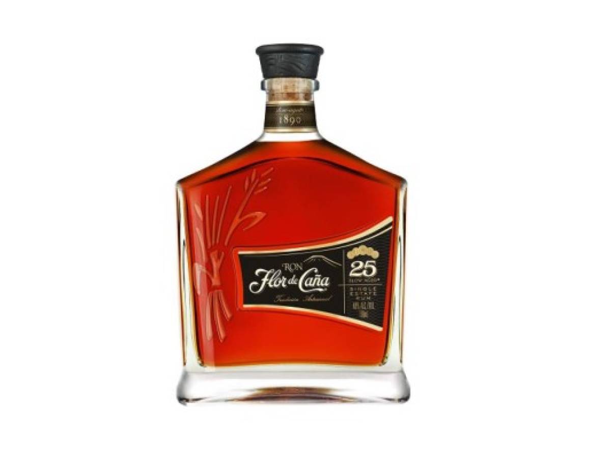 Flor de Caña lanza ron ultra premium Centenario 25