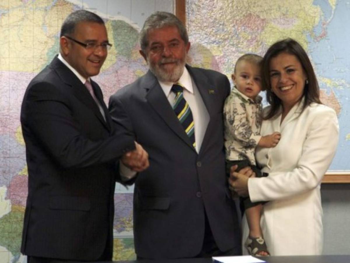 Odebrecht dice que sobornos del PT costearon campaña de expresidente salvadoreño Funes