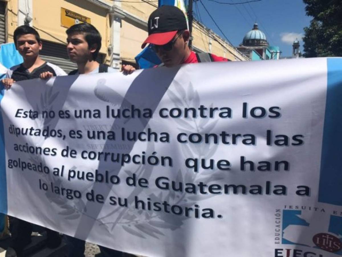 Guatemala: La Plaza se convirtió en un mosaico humano