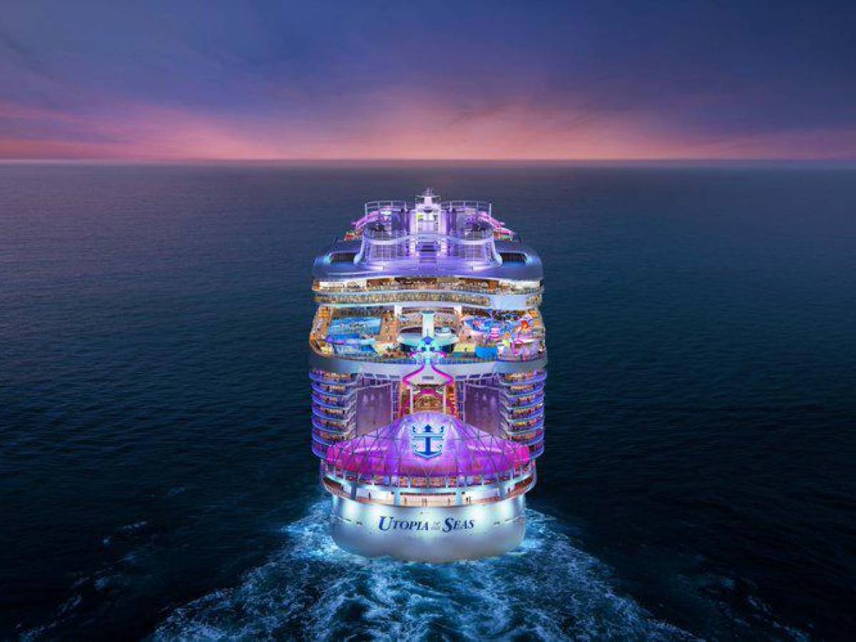 El crucero más grande del mundo, Icon of the Seas, está casi listo para zarpar
