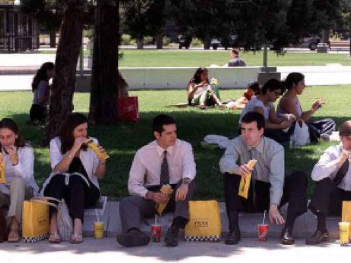Cinco hábitos alimenticios que suben la energía laboral