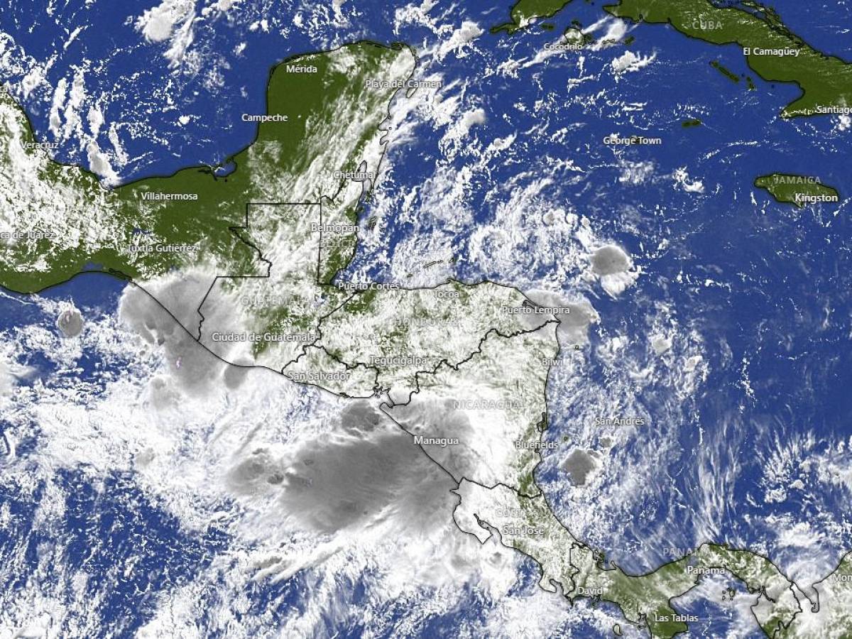 Sistema de baja presión frente a costa salvadoreña afecta a la región