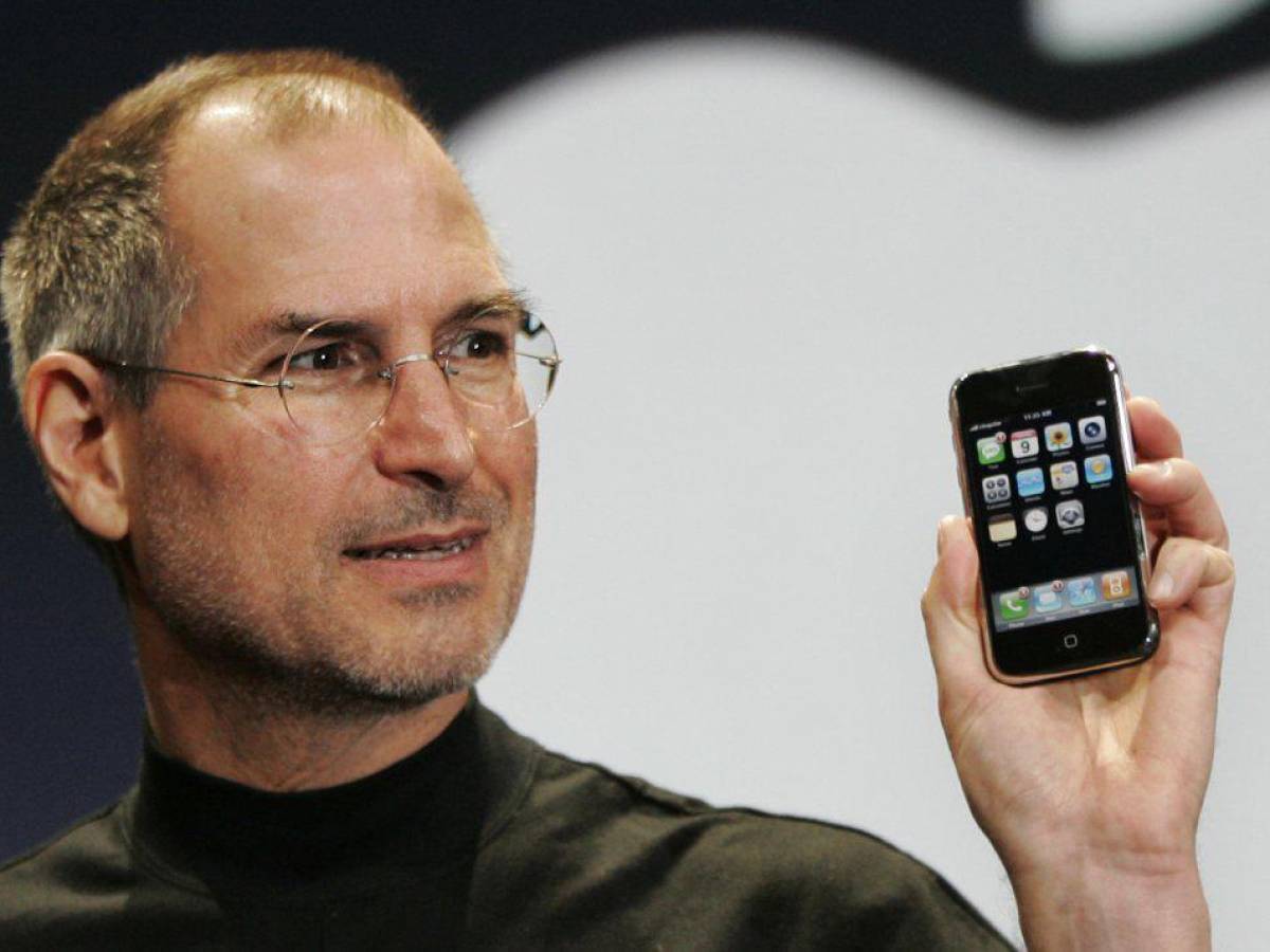 El iPhone cumple 15 años en el mercado