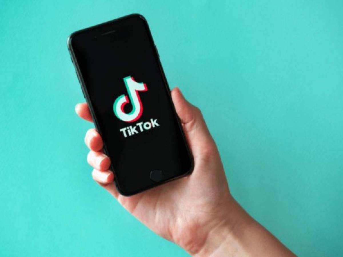 Microsoft se reúne con Trump para salvar acuerdo con TikTok