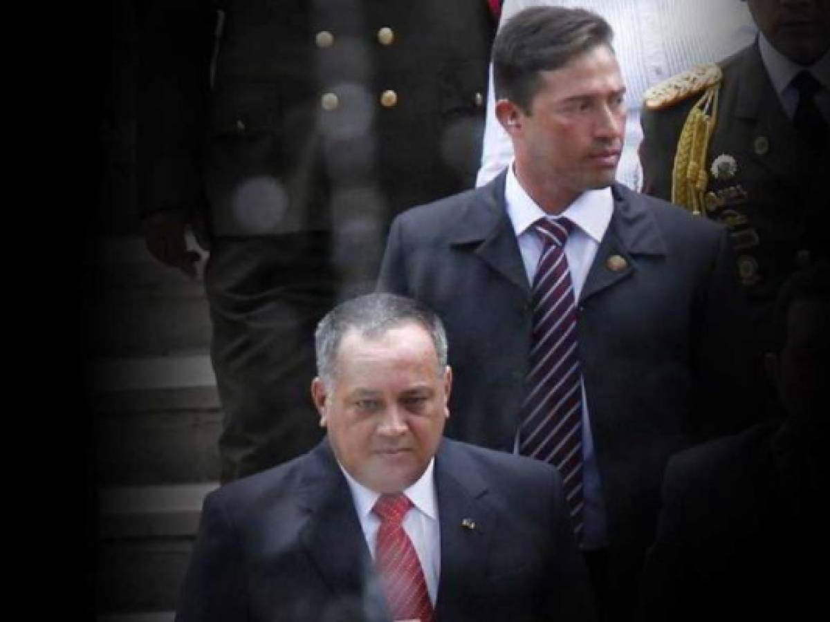 Denuncian que chavismo 'gobernó ilegítimamente' durante meses