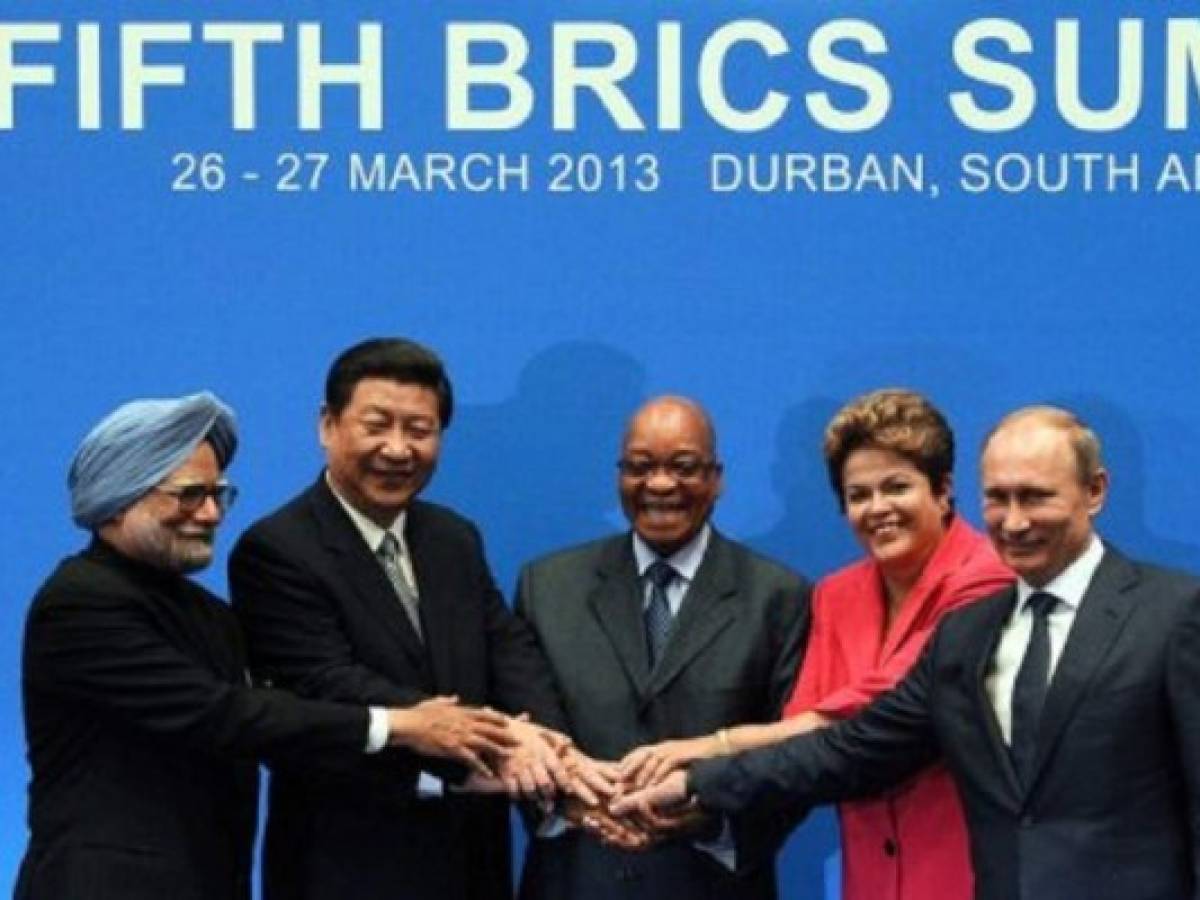 BRICS, ¿más cerca de independizarse del FMI y el BM?