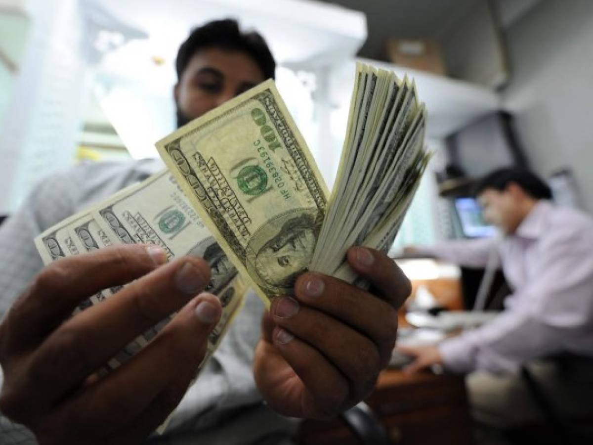 El Salvador: Remesas crecen 1,7% a marzo 2015