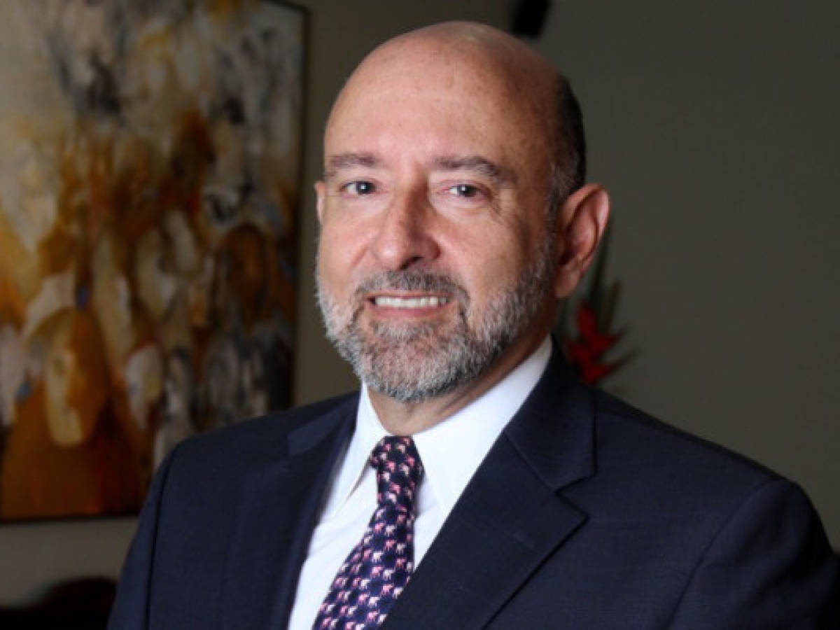 Designan nuevo ministro de Hacienda en Costa Rica