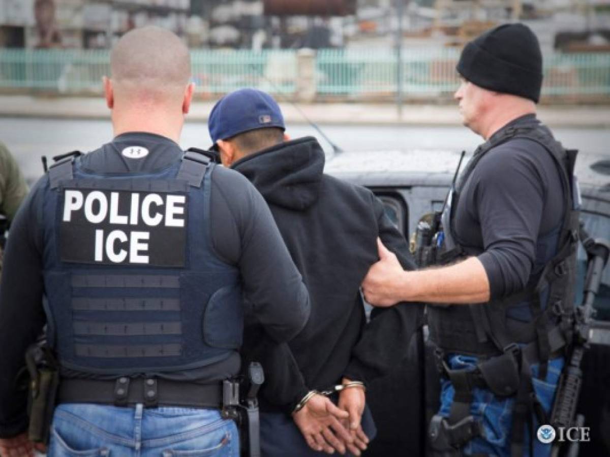 Migrantes deben respetar leyes de EE. UU. para evitar su captura y deportación