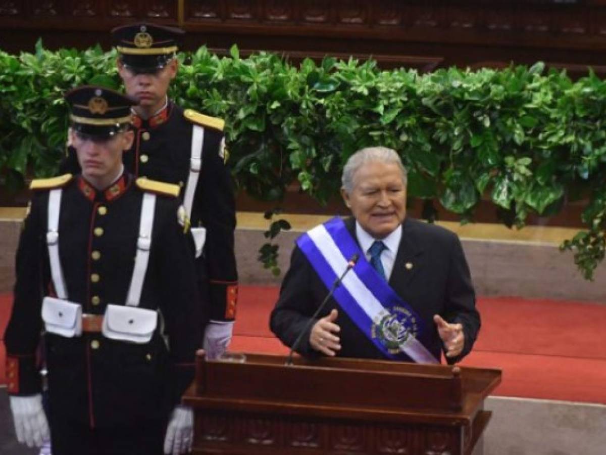 El Salvador: Población reprueba al gobierno de Sánchez Cerén