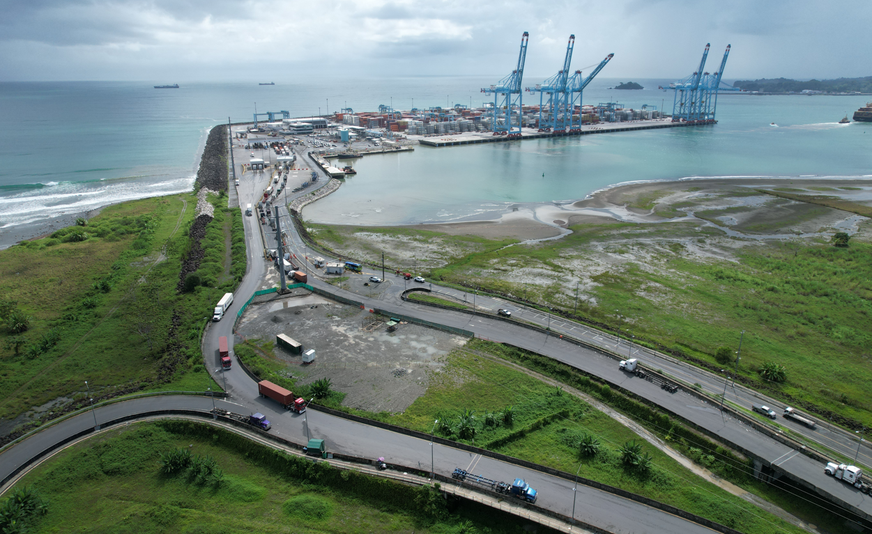 APM Terminals Moín gestiona en promedio más de 110 citas de camiones por hora. Foto cortesía