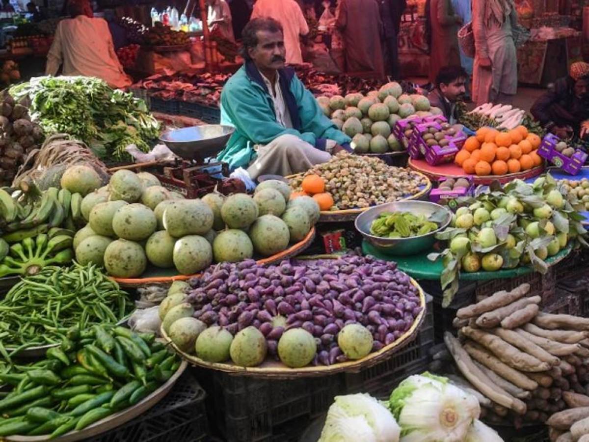 Precios mundiales de los alimentos siguieron bajando en enero, según FAO