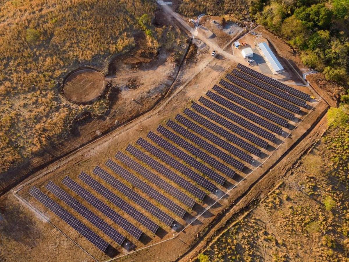 Así la apuesta de AES para crecer con energía solar en El Salvador