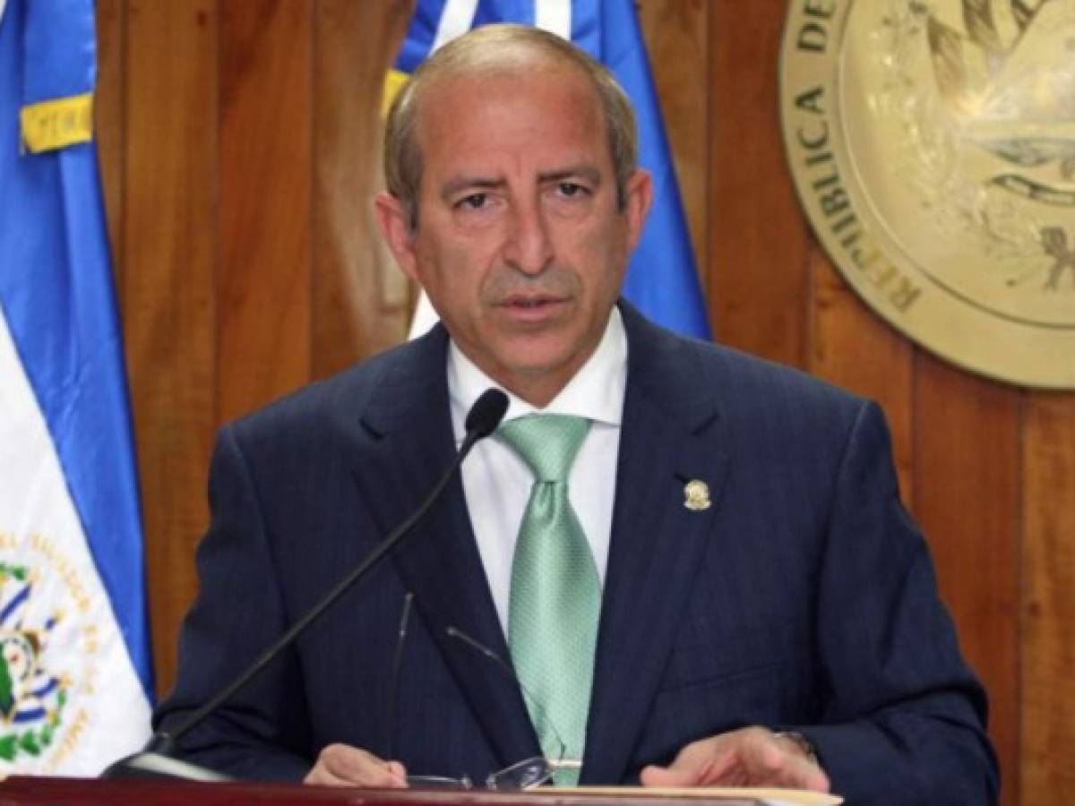 El Salvador: Demandan por enriquecimiento ilícito a expresidente de Congreso
