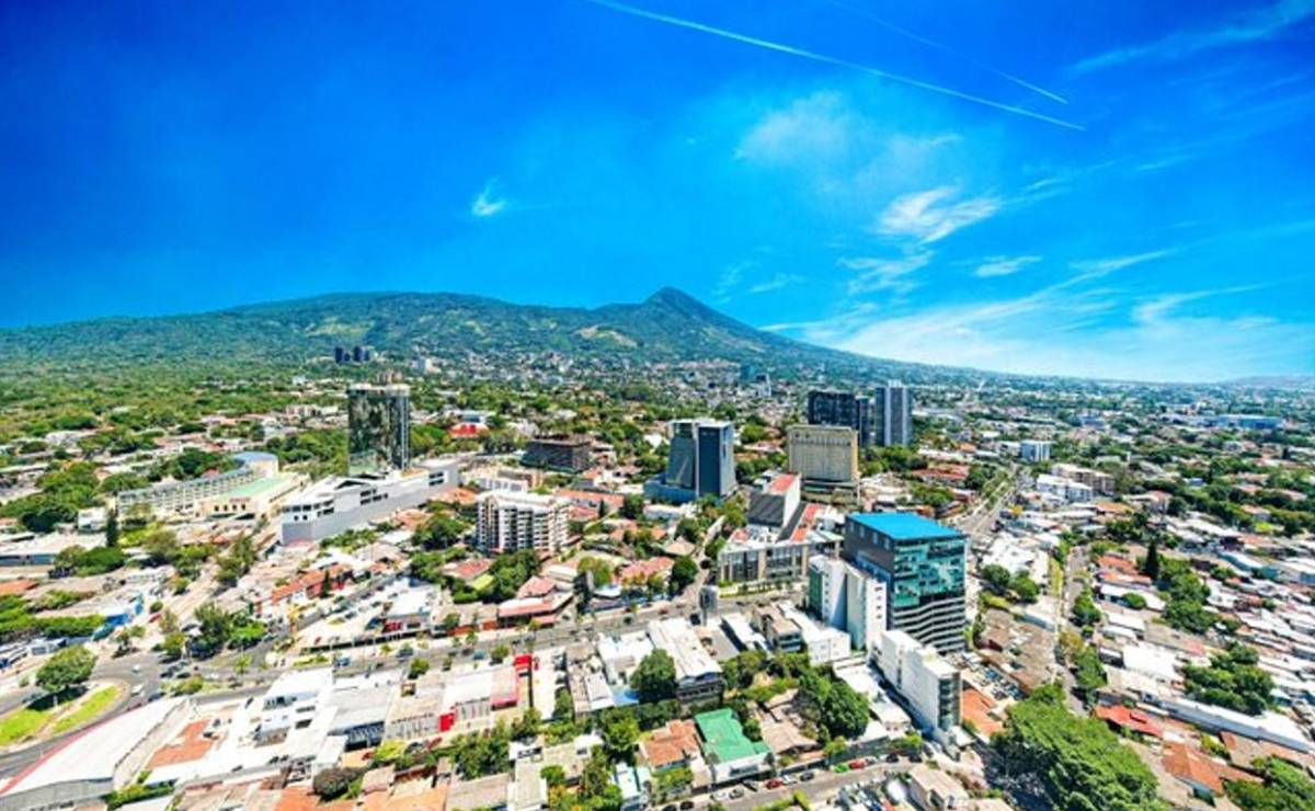 <i>Economía salvadoreña estará impulsada por el flujo del turismo, consumo privado y exportaciones. Foto de iStock</i>