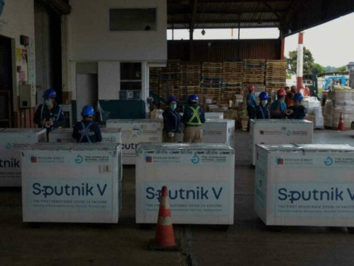 Guatemala cancela contrato de compra de vacunas con Rusia