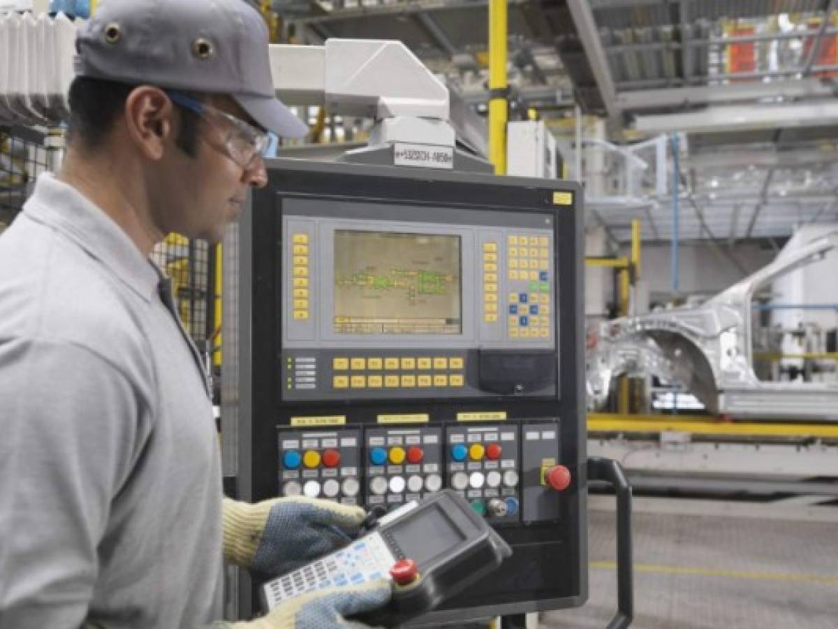 La industria automotriz cambia su forma de hacer negocios