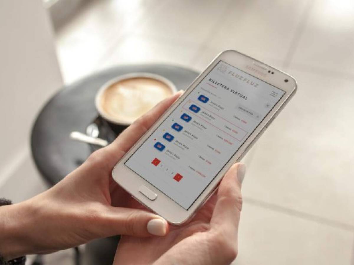 Bonos digitales, el negocio de Fluz Fluz
