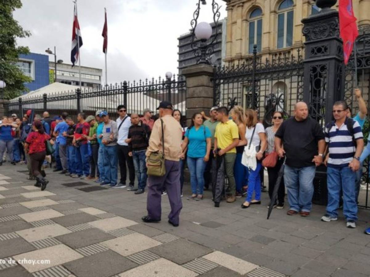 Costa Rica: Indignación por intento de agresión al presidente Alvarado