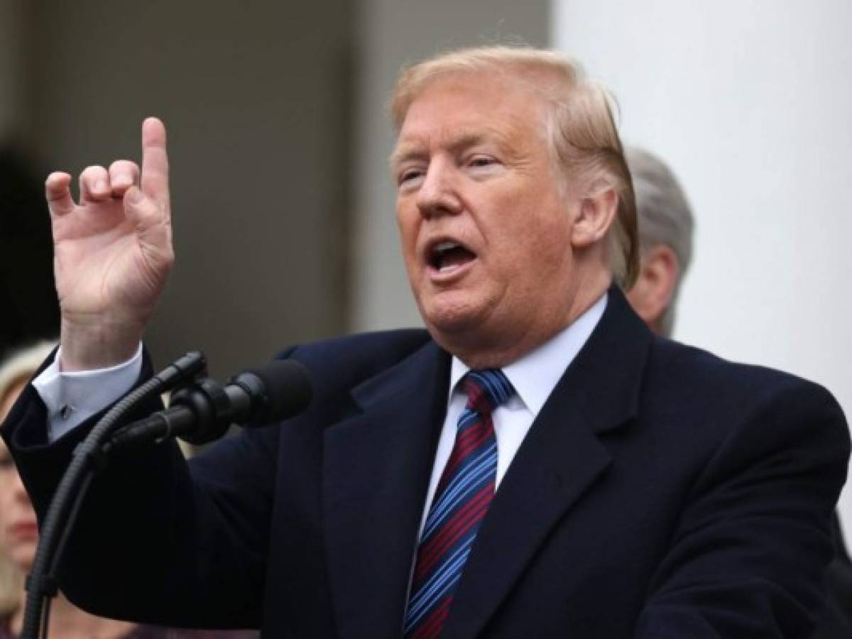 EEUU: Trump declara emergencia nacional y obtiene fondos para construir el muro