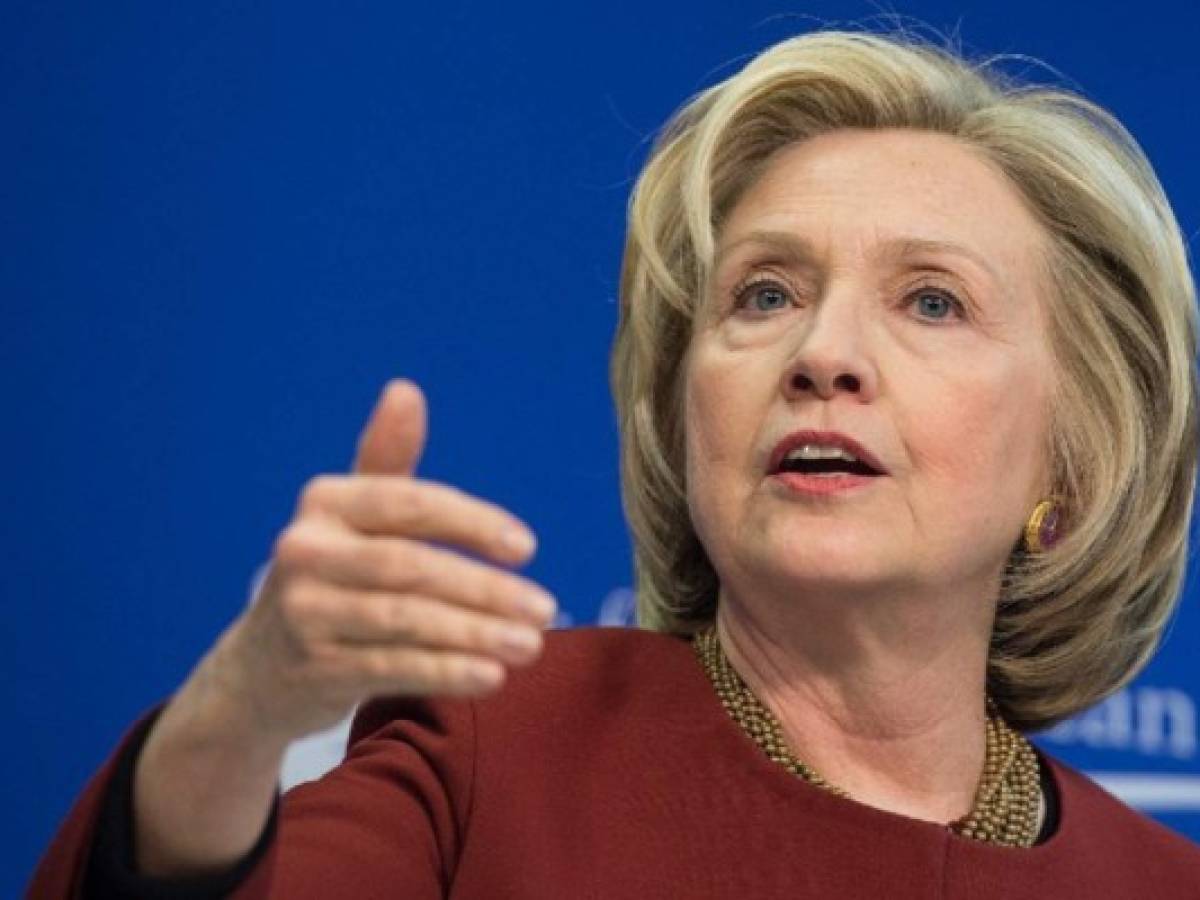 Hillary se lanza a carrera por la presidencia de EE.UU. en 2016