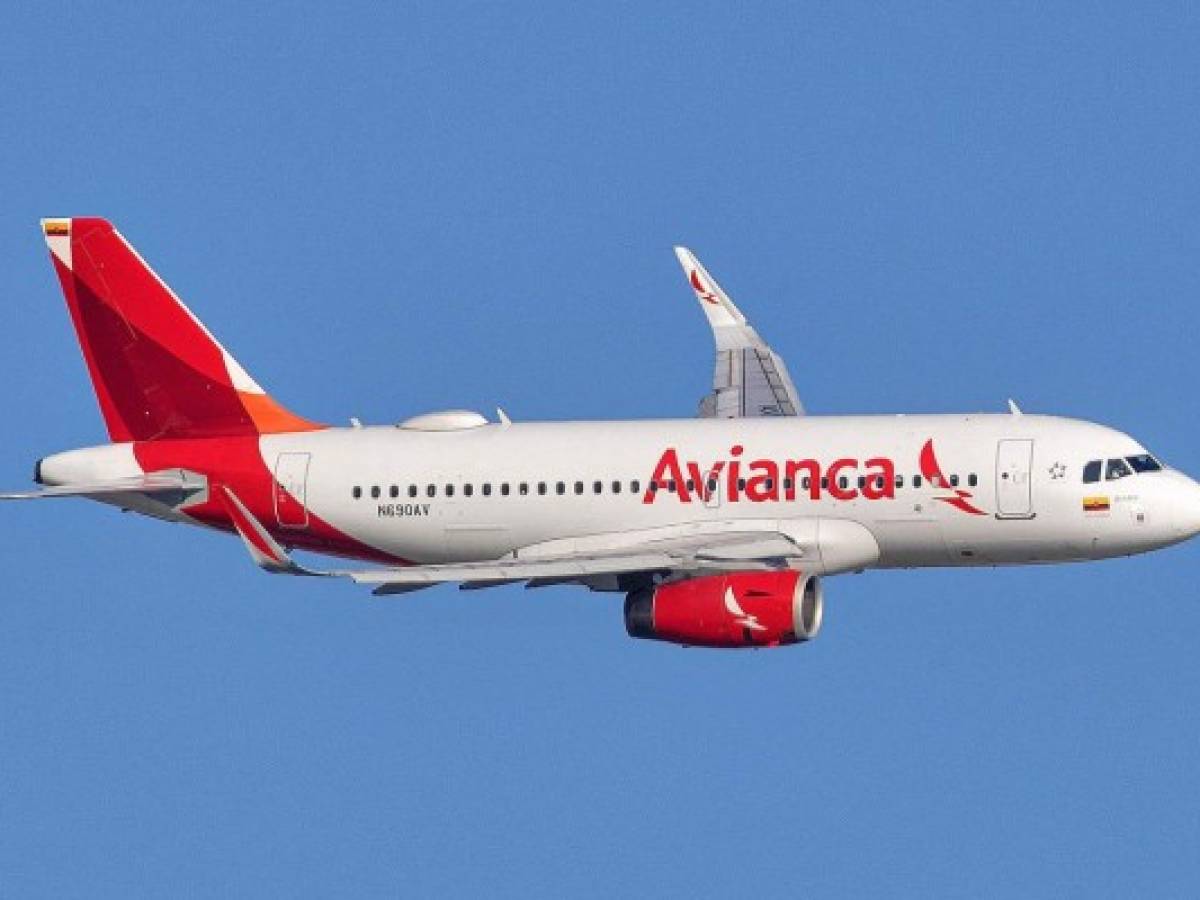 Avianca planea vuelos a destinos playeros con aviones pequeños para salir de quiebra