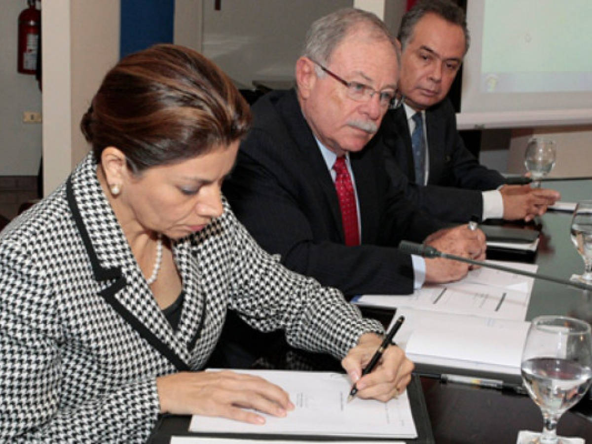 Costa Rica: gobierno amplía oferta para financiar créditos para vivienda