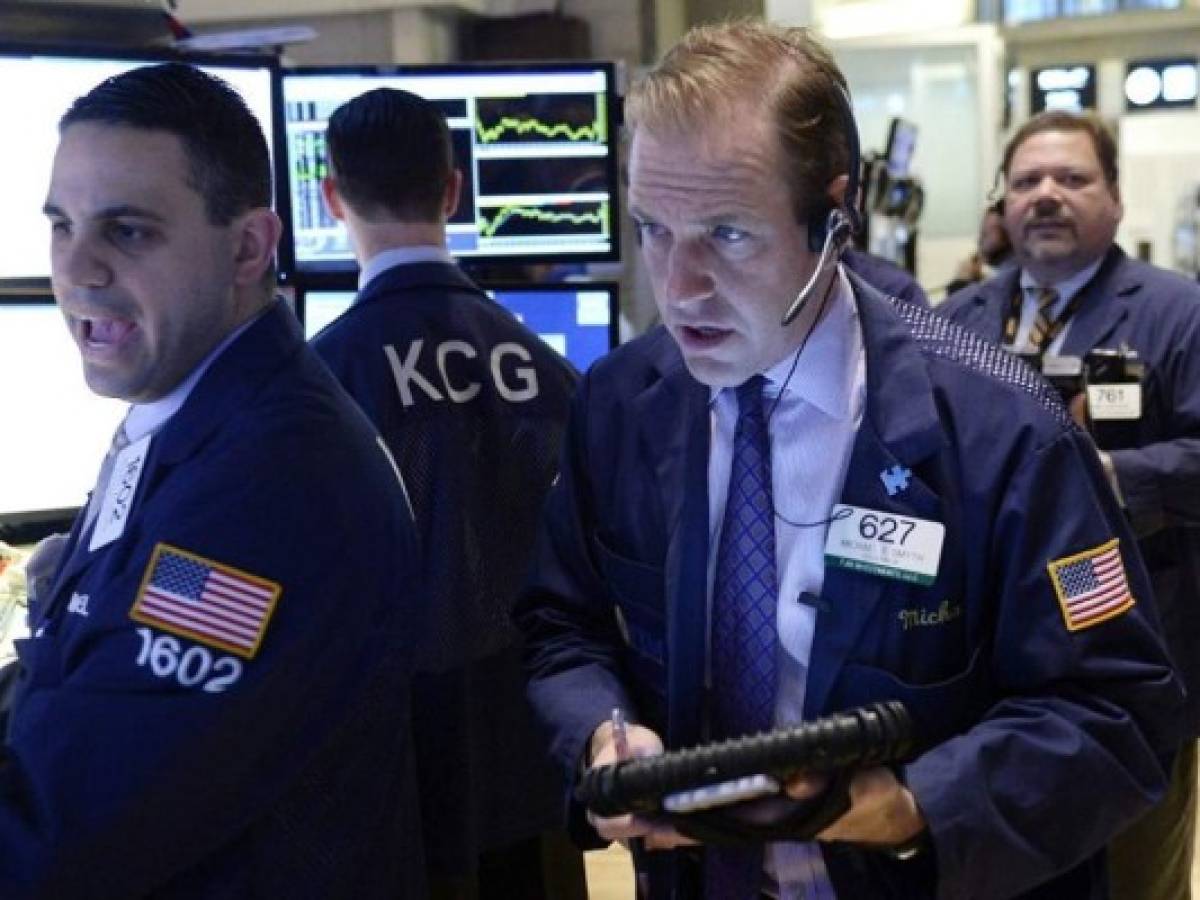 Bolsas occidentales rebotan con fuerza tras el lunes negro