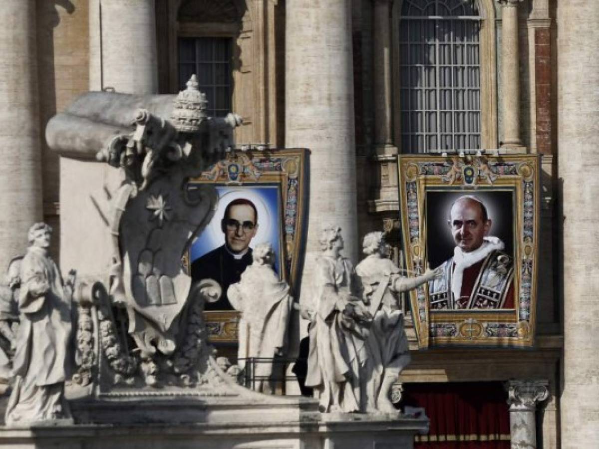 Óscar Arnulfo Romero ya es el primer santo de El Salvador